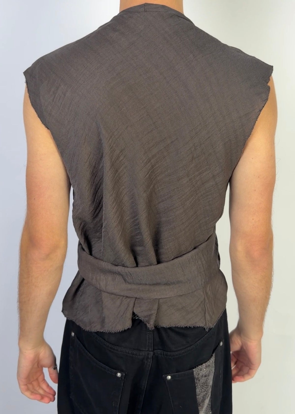Kamsin Sample