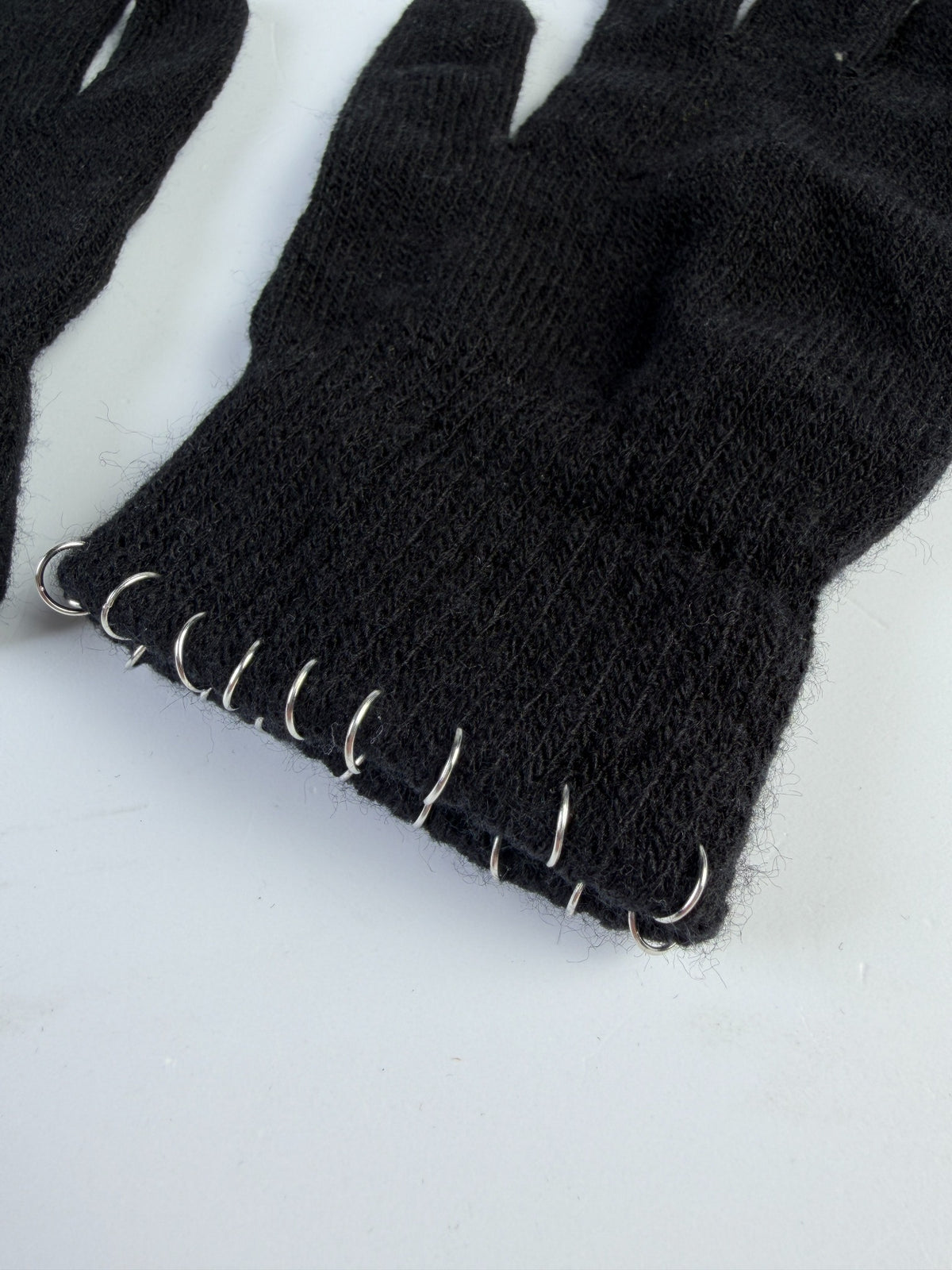 Ring Gloves Sample