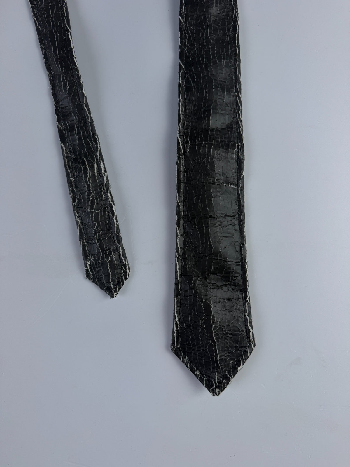 Cracked-Leather-Tie Sample