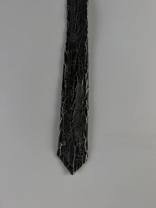 Cracked-Leather-Tie Sample