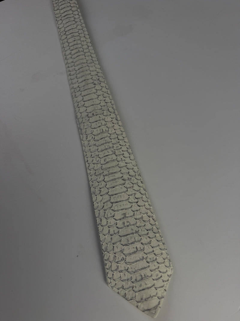 White-Snake-Tie Sample