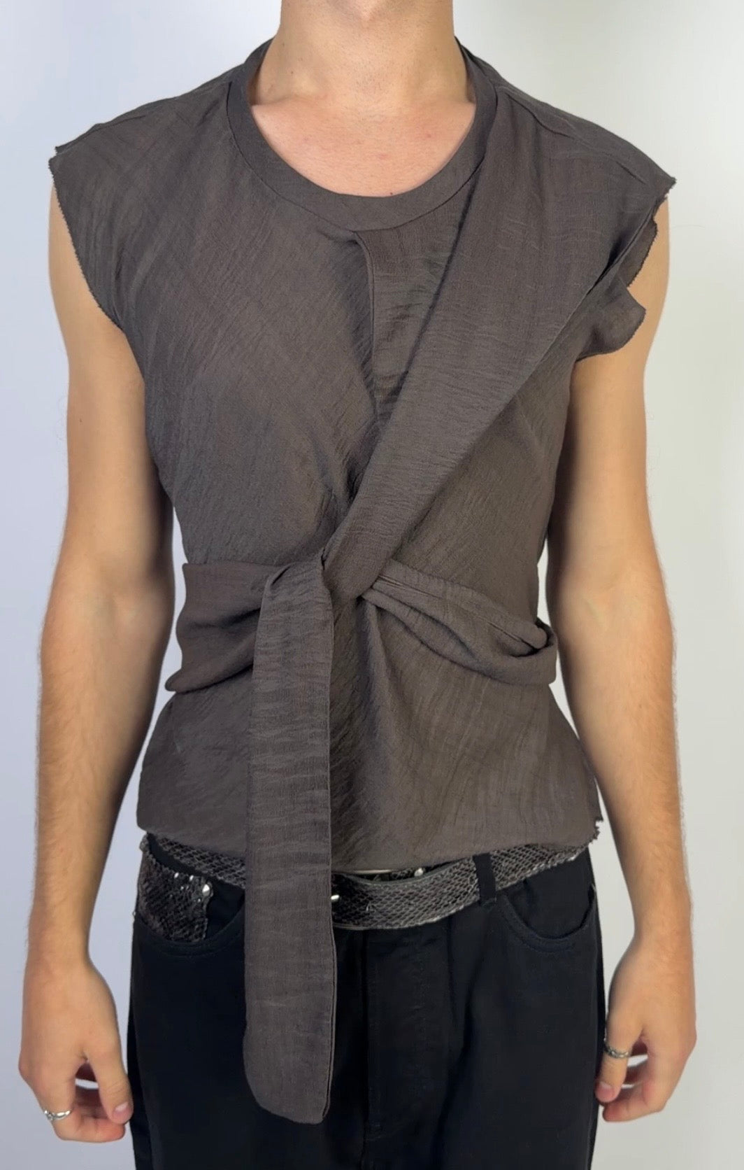 Kamsin Sample
