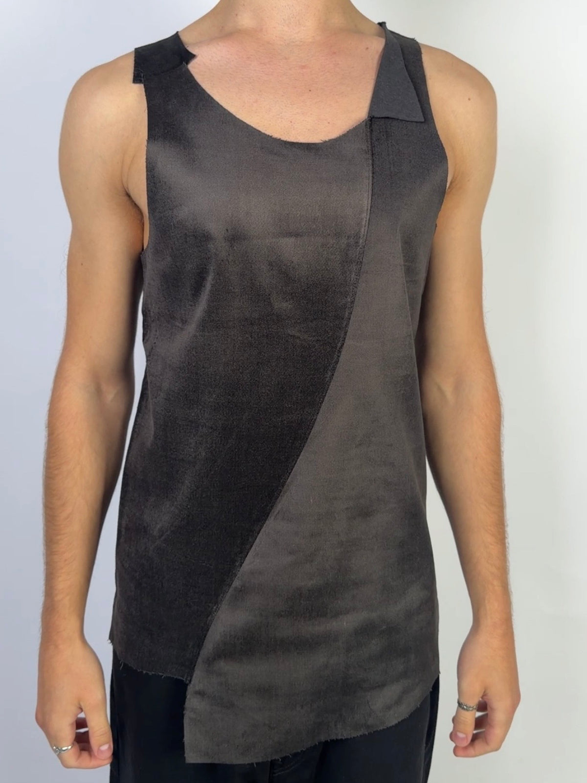 Asymmetrical Top Sample