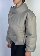 Wave Puffer Gray Sample
