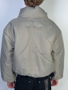 Wave Puffer Gray Sample